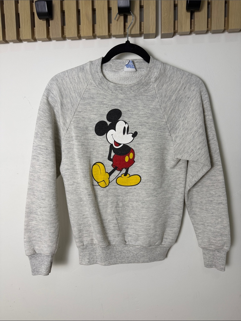 Vintage kids Disney Grey Crewneck Sweatshirt with Mickey Mouse size XL